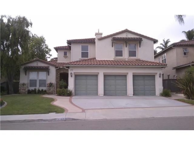 2292 Camino Robledo, Carlsbad, CA 92009