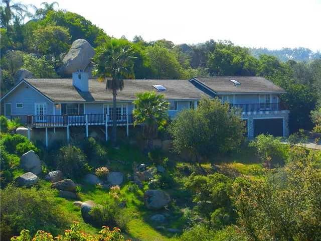 10344 High Mountain Drive, Escondido, CA 92026