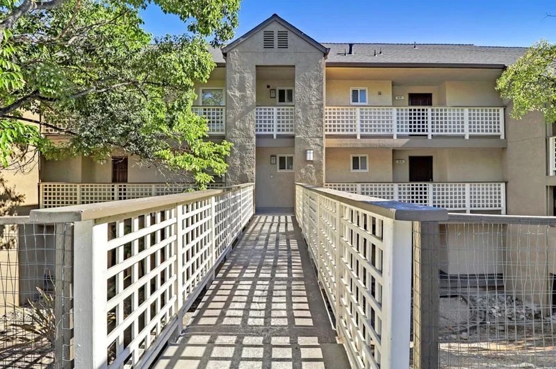 29581 Highgate #320, Hayward, CA 94544