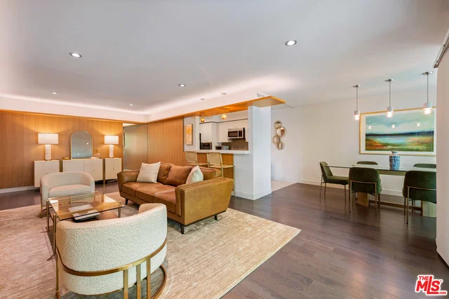 11657 Chenault #308, Los Angeles, CA 90049