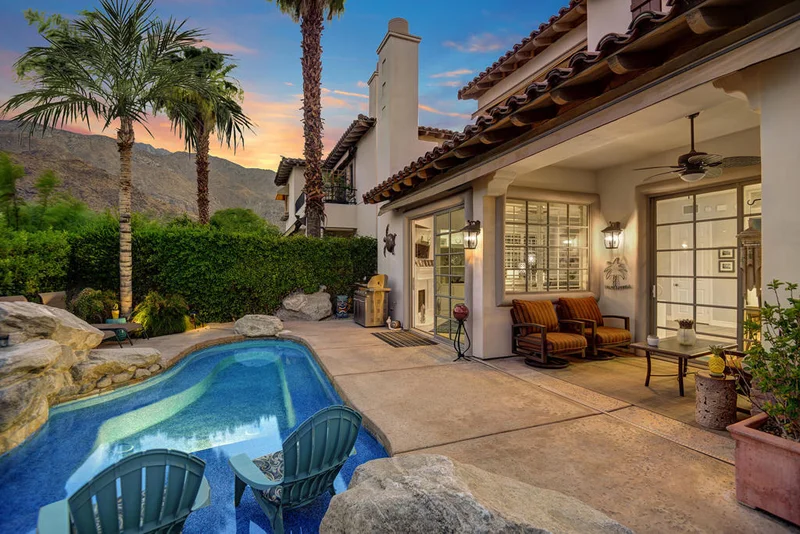 546 Indian Canyon, Palm Springs, CA 92262