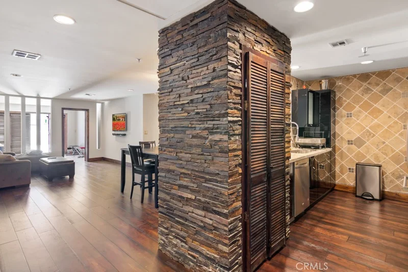 1040 4th #112, Santa Monica, CA 90403