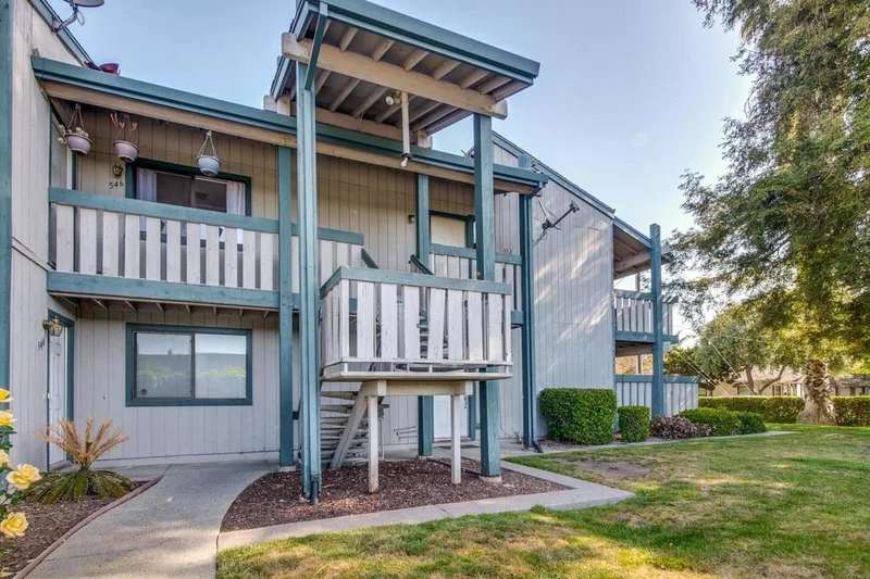 550 Chiechi, San Jose, CA 95126