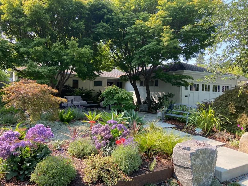 411 Linfield, Menlo Park, CA 94025