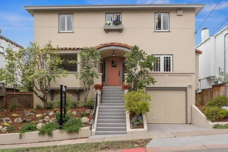 876 Santa Barbara, Berkeley, CA 94707