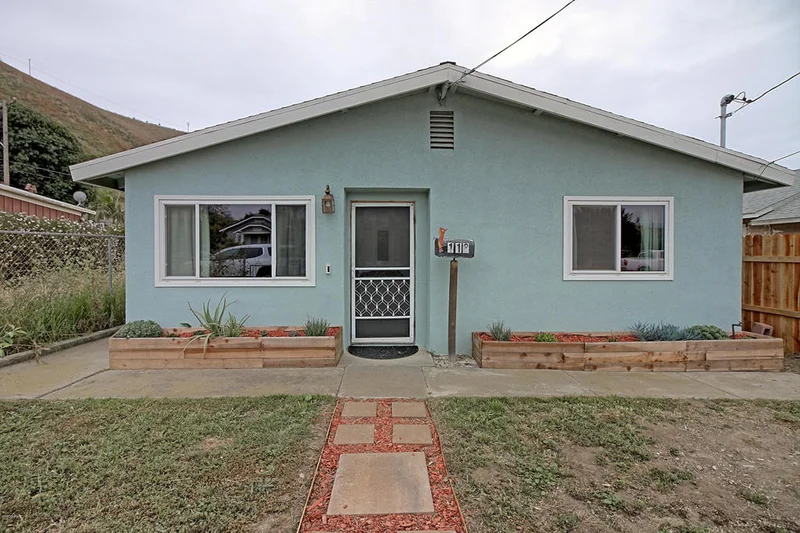 118 Simpson, Ventura, CA 93001