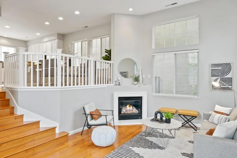 898 Foxworthy, San Jose, CA 95125