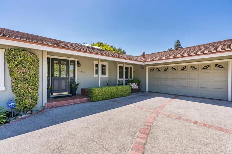 12480 Radoyka, Saratoga, CA 95070