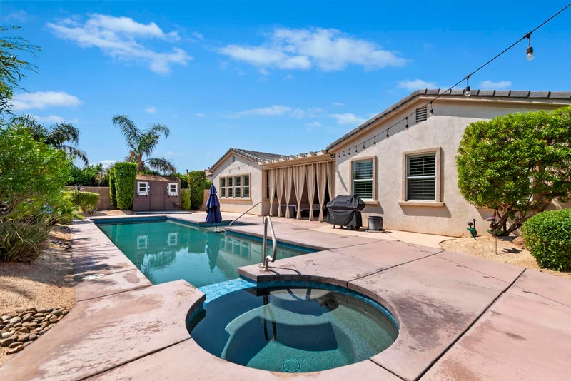 43435 Calle Espada, La Quinta, CA 92253