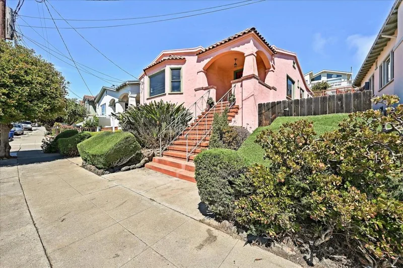 617 Walnut, South San Francisco, CA 94080