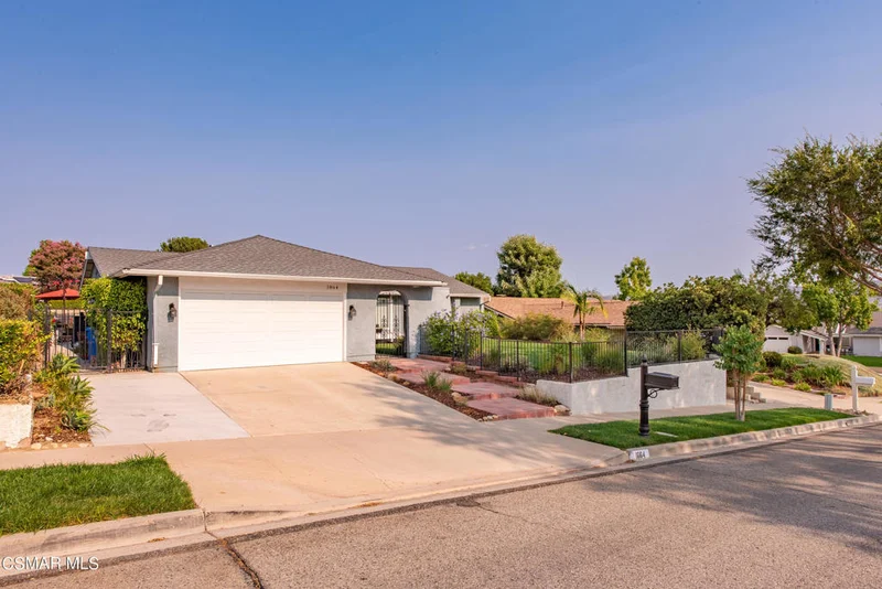1864 Stoneman, Simi Valley, CA 93065