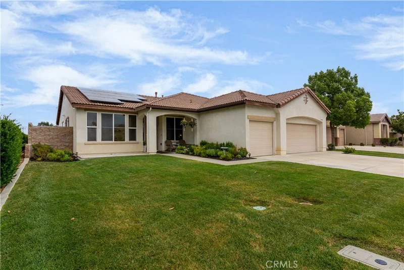 27390 Finale Ct, Menifee, CA 92584