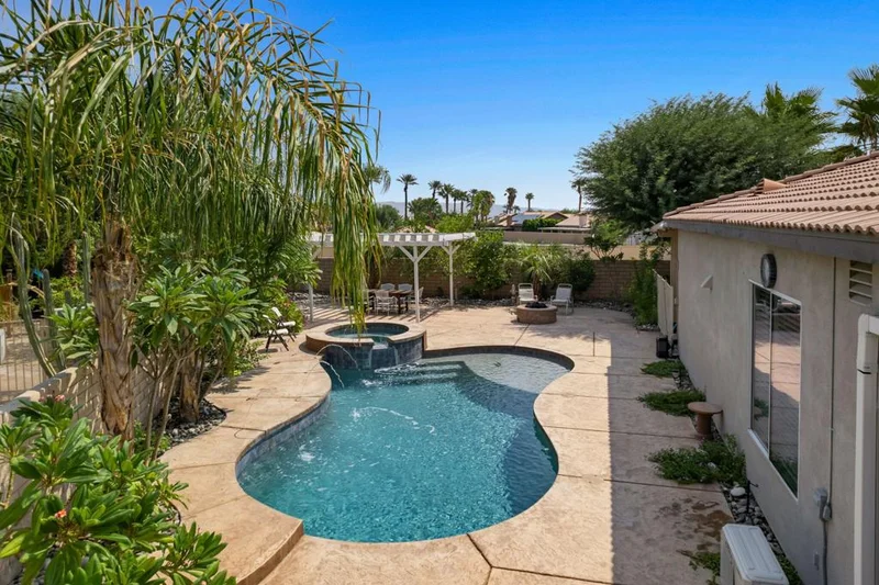 30040 Inverness, Cathedral City, CA 92234