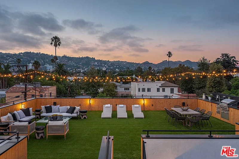 543 N Kilkea Drive, Los Angeles, CA 90048