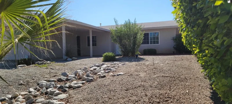 43211 Virginia, Palm Desert, CA 92211