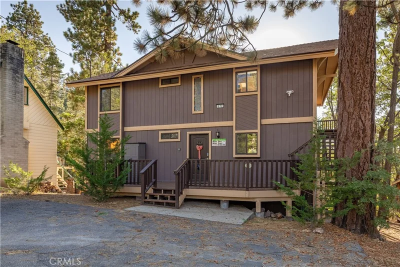 872 Conklin, Big Bear, CA 92315