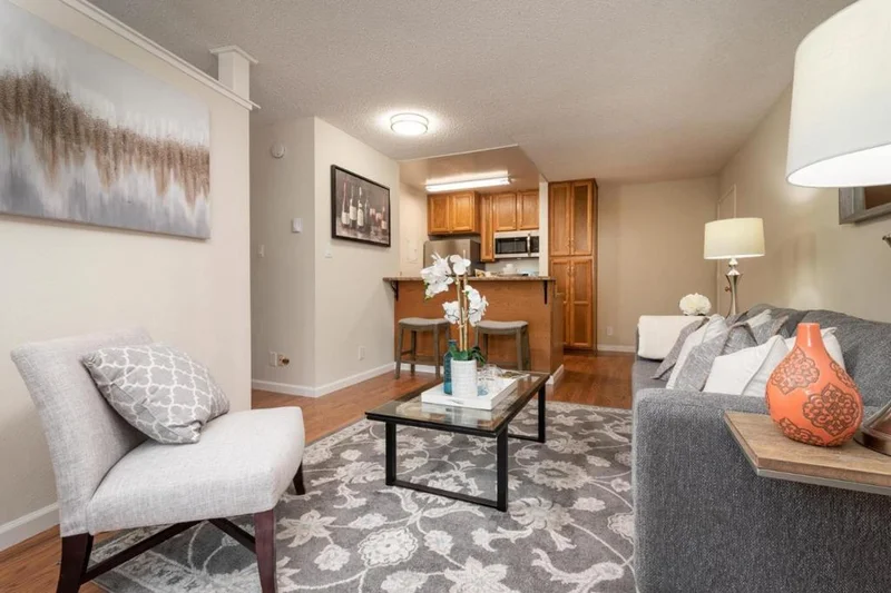 123 Piccadilly #A, San Bruno, CA 94066