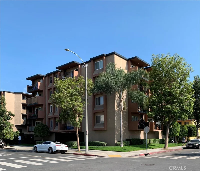 460 Golden #430, Long Beach, CA 90802