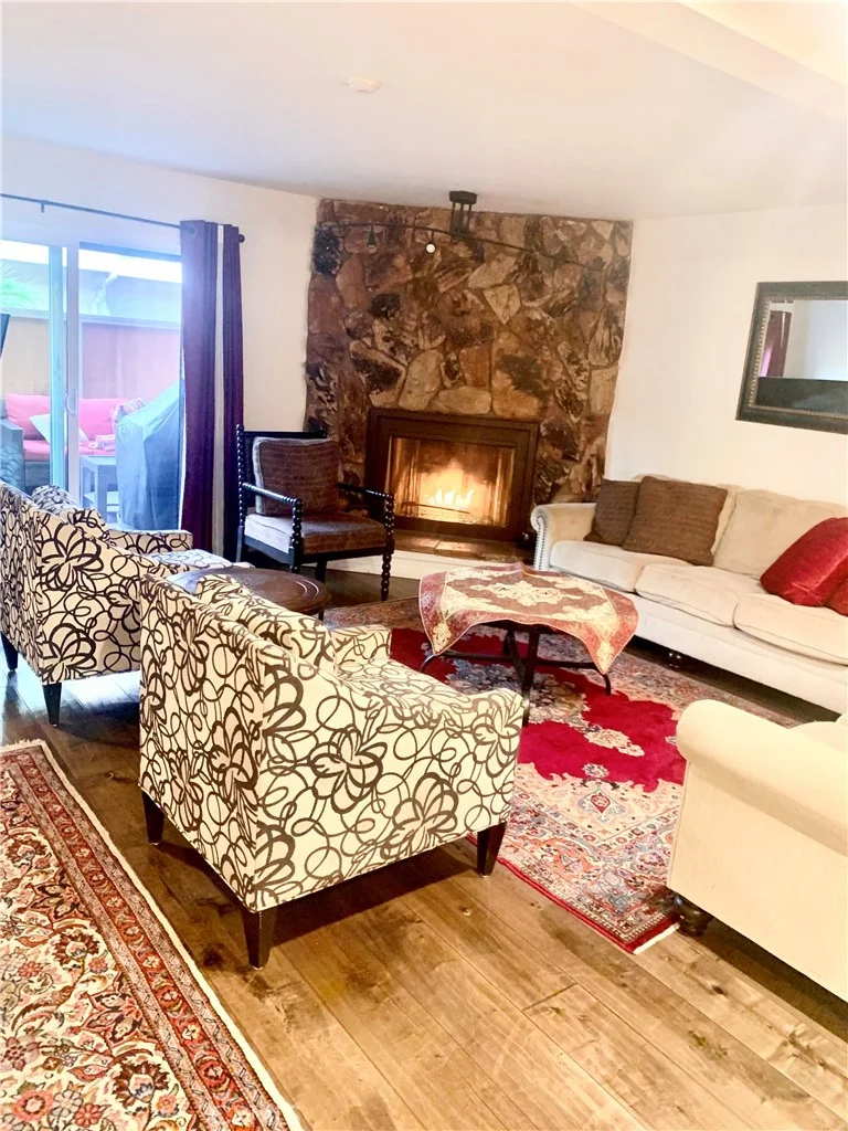 515 Meyer #28, Redondo Beach, CA 90278