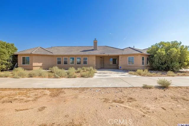 11326 Solano, Victorville, CA 92392