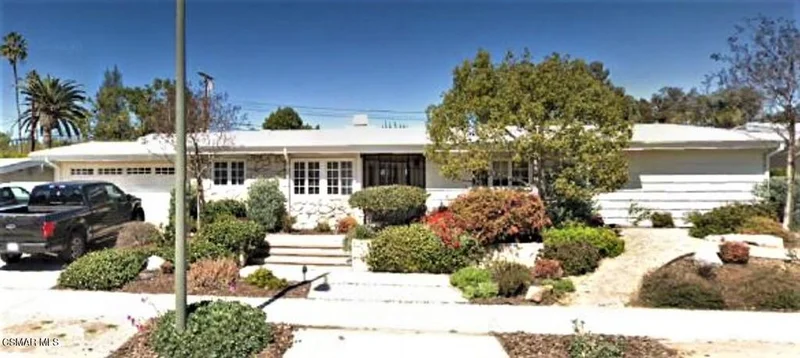 4511 Larkwood, Woodland Hills, CA 91364