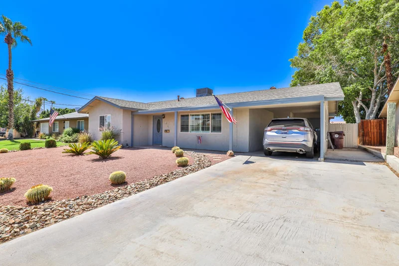 43435 Illinois, Palm Desert, CA 92211