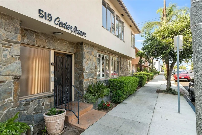 519 Cedar #4, Long Beach, CA 90802