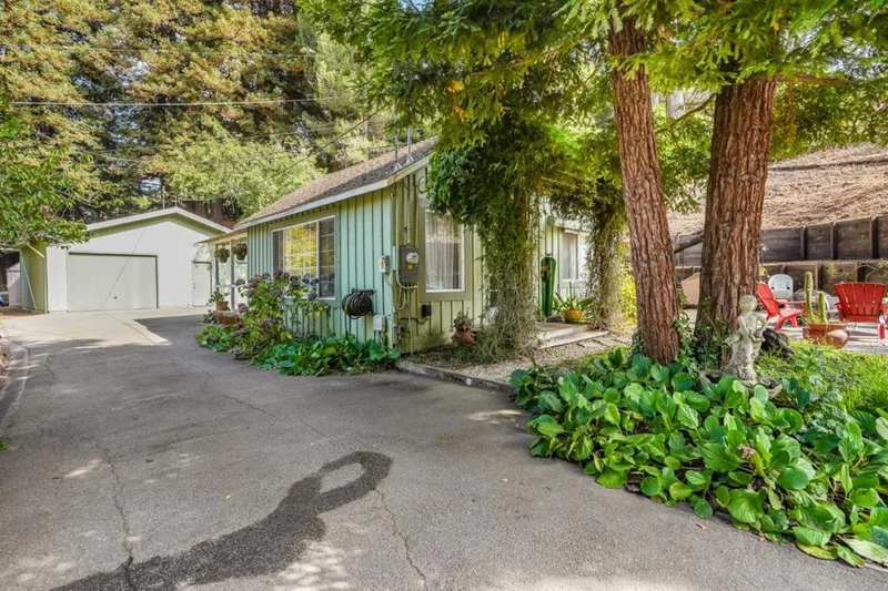 5177 Freedom Boulevard, Aptos, CA 95003
