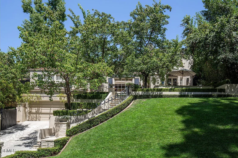 1003 Hillside, Pasadena, CA 91105
