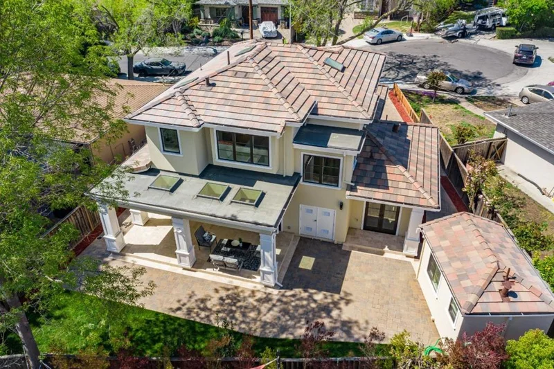 2763 Randers, Palo Alto, CA 94303