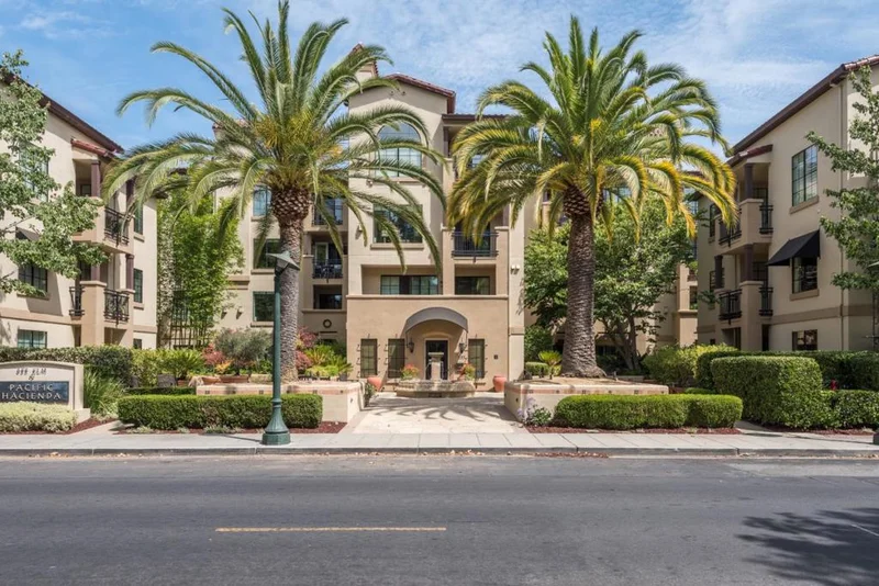 633 Elm #301, San Carlos, CA 94070