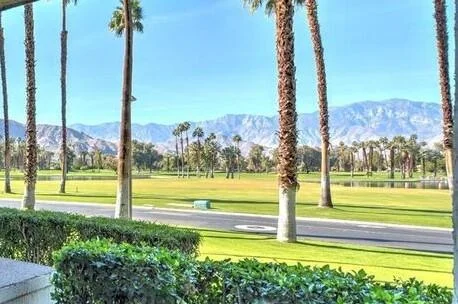 910 Island #114, Rancho Mirage, CA 92270