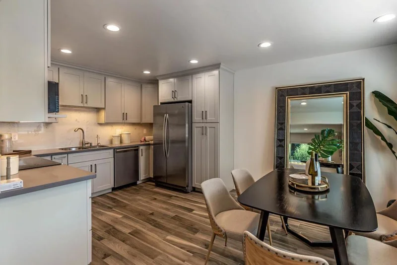 914 Boranda #5, Mountain View, CA 94040