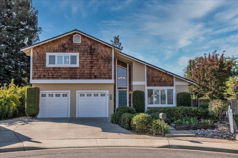 785 Nicole, Gilroy, CA 95020