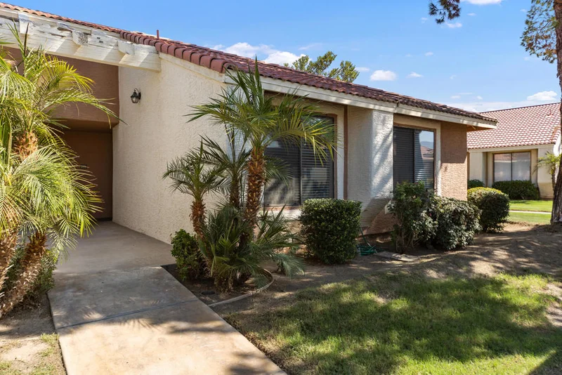 43376 Cook #205, Palm Desert, CA 92211