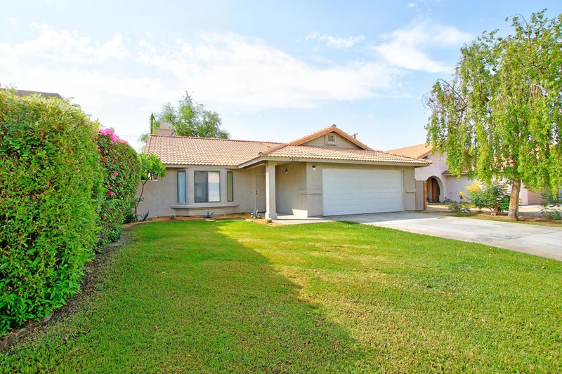 78615 Bottlebrush, La Quinta, CA 92253
