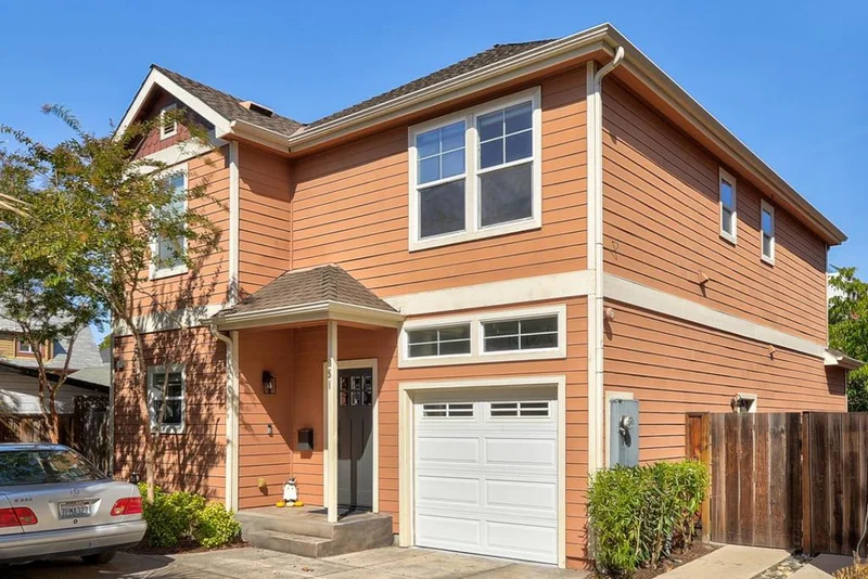 851 Monroe, Santa Clara, CA 95050