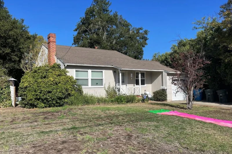 903 Laurel, Menlo Park, CA 94025