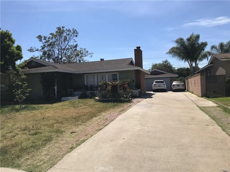 10288 Santa Anita, Montclair, CA 91763