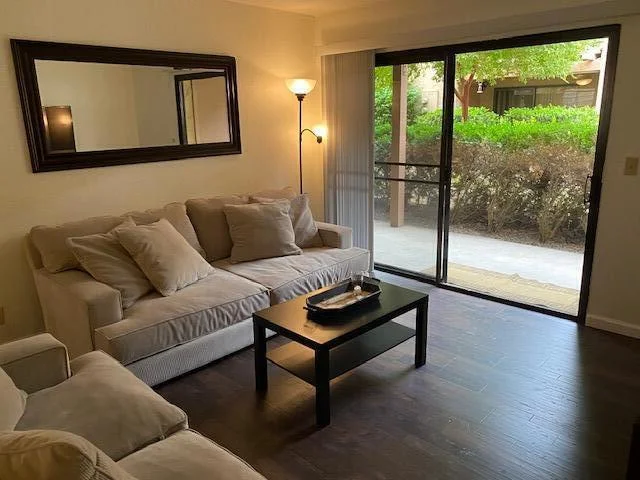 1050 Ramon #6, Palm Springs, CA 92264