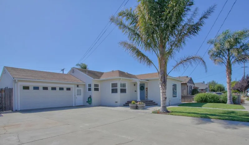 631 Park, Salinas, CA 93901
