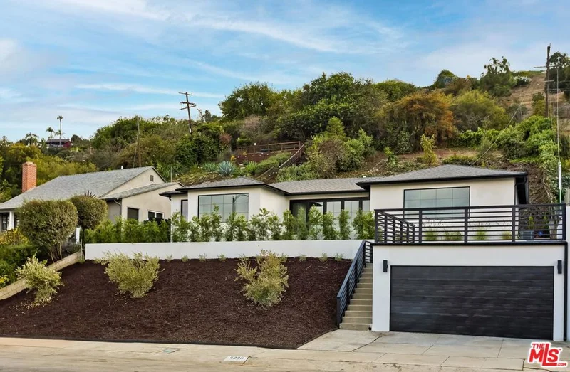 5236 Sanchez, Los Angeles, CA 90008