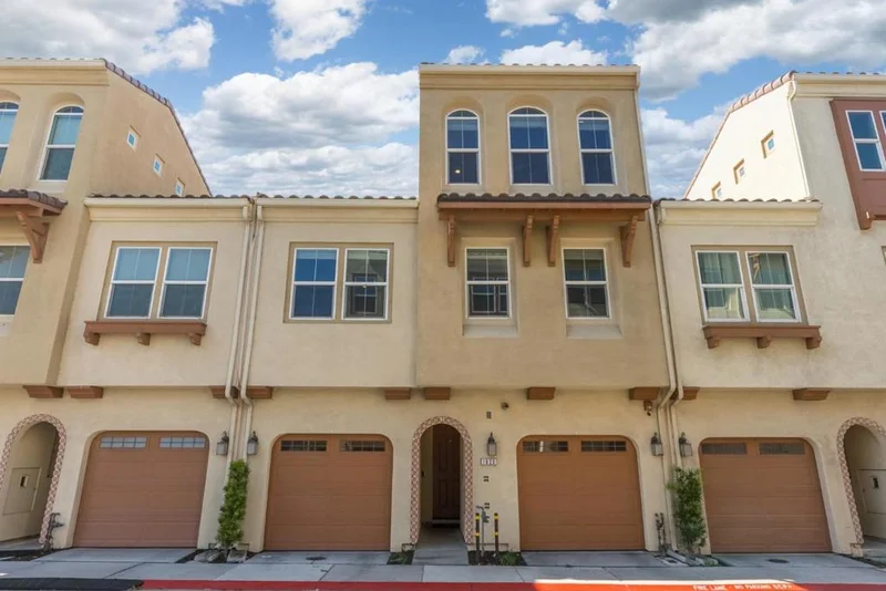 1020 Ocean View, Daly City, CA 94014