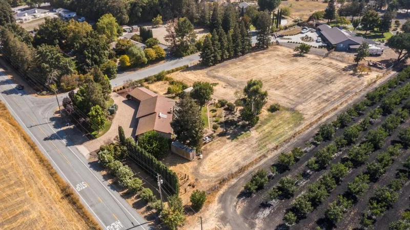 260 Boulay, Morgan Hill, CA 95037