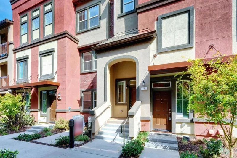 1035 Onofrio #4, San Jose, CA 95131
