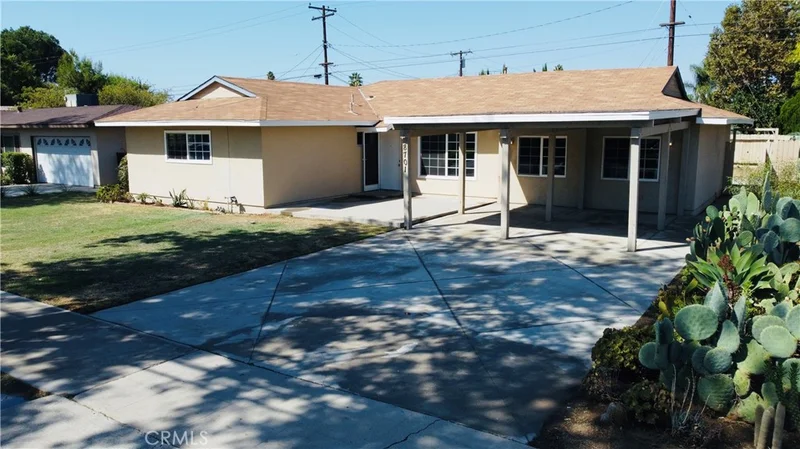 8701 Colorado, Riverside, CA 92503