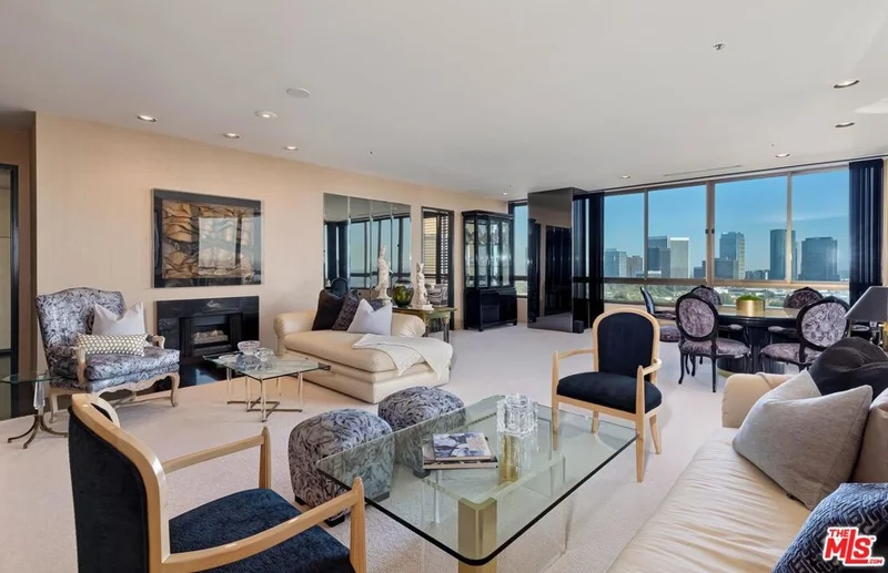 10430 Wilshire #1106, Los Angeles, CA 90024